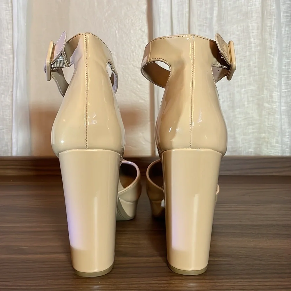 Sun + Stone Block-Heel‎ Pumps Size 10